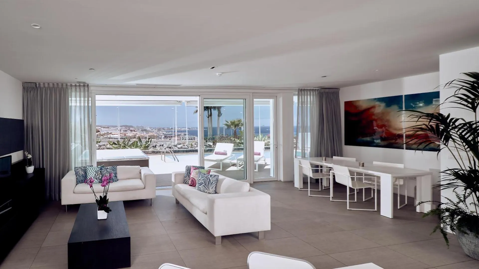 Hotel Baobab Suites Costa Adeje  5*, Costa Adeje (Tenerife)