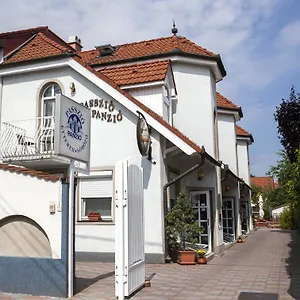 Passzio Panzio 3* Budapest